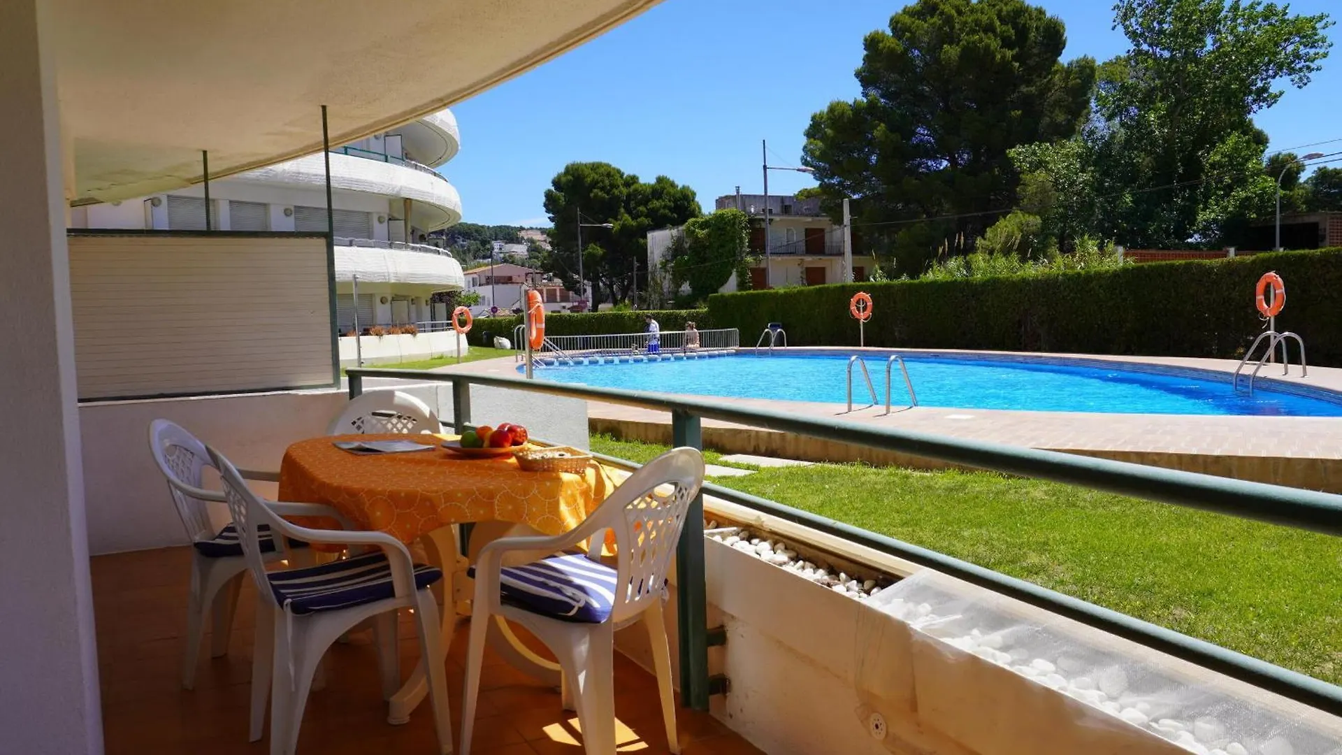 Apartamento En Planta Baja Con Terraza Y Piscina Cerca De La Playa De L'Estartit - Es-323-86 Torroella de Montgrí